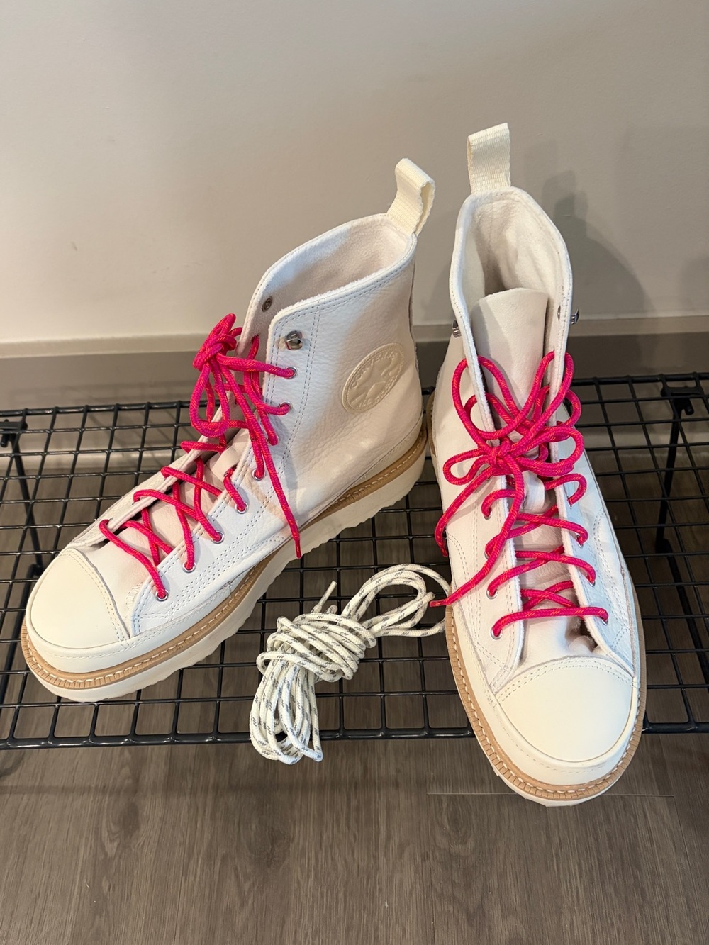 Converse Women's Chuck Taylor Crafted Boot Hi Egret/Ivory/Pink 173212C